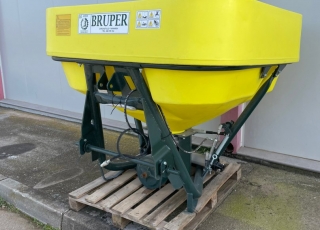 BRUPER BP-1500 PENDULAR  - 1500 litros de capacidad
- distribución pendular
- apertura hidráulica