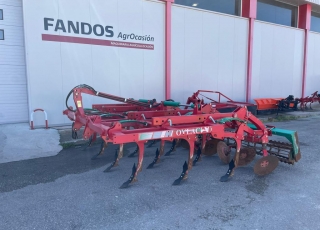 RASTROJERO OVLAC
- 4 metros
- 13 brazos con disparo de ballesta
- Discos intermedios
- Rulo trasero
- Plegado hidráulico