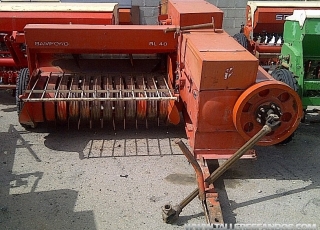 Baler, brand Bamfords, type BL-40.