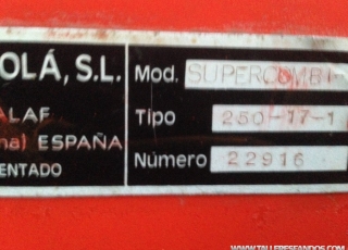 Sembradora Ocasión marca Sola modelos Supercombi 784 250-17, de 2.5m y 17 rejas con rastra, nº22.916