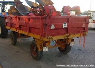 Tipper trailer of two axels Brand Beguer DEH-10 fro 8Tn.