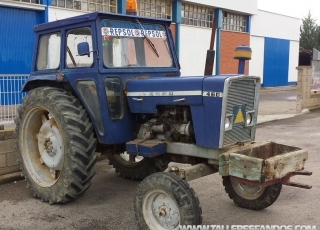 Agricultural tractor Ebro 460, of 58Hp