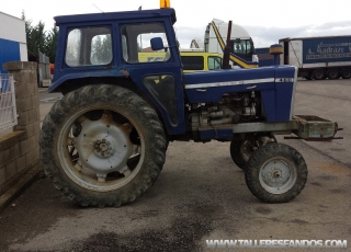 Agricultural tractor Ebro 460, of 58Hp