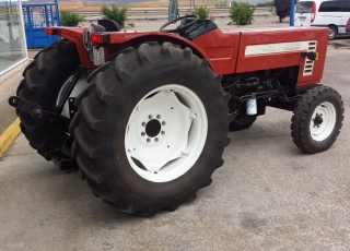 Tractor Fiat 666EF, 4x2, 70cv.