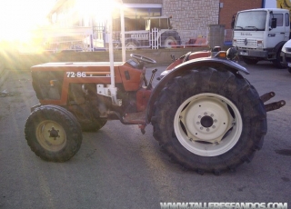 Tractor Fiat 7286 frutero. 8600 horas y en muy buen estado