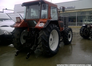 Tractor Fiat F100, Doble traccion, 2.798 horas.