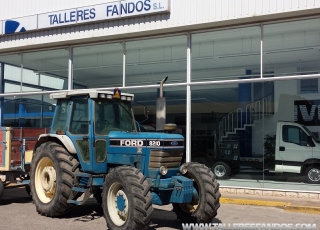 Tractor de ocasión Ford 8210 SDT, de 108cv, 12.515 horas