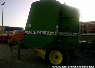 Rotoempacadora marca John deere, modelo 570, con cámara variable.