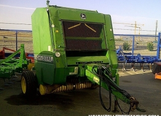 Rotoempacadora marca John deere, modelo 570, con cámara variable.