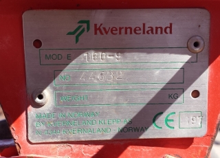 Arado reversible de 4 rejas Keverneland, modelo 160-9, numero 44632