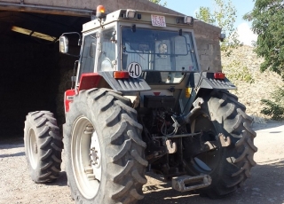 Tractor Massey Ferguson 399ES, 100hp in good conditions.