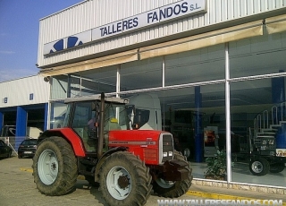 Tractor usado Massey Ferguson, modelo 8110, 127cv, doble tracción, año 1996, con 6.316 horas.