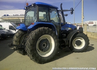 Tractor New Holland TM 120, Doble Tracción, 3.500 horas.