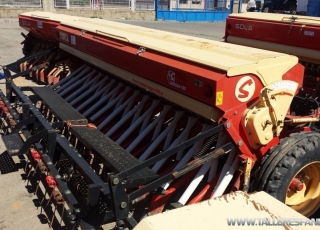 Sembradora ocasión marca Sola, modelo Eurosem 888, 400-33, de 4m de 33 rejas, con cultivador y rastra. nº39.229