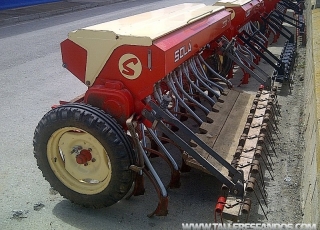 Seed drill brand Sola Supercombi 2.8 meters, 19 arms.