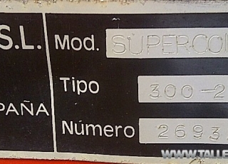 Sembradora Sola Supercombi - 888, de  3 metros, 22 rejas, con borrahuellas.