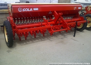 Seed drill Brand SOLA model Supersem - 784, of 3.45 meters and 25 arms.