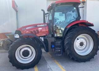 CASE IH MAXXUM 140 EP con suspension en cabina, doble traccion, ruedas buenas (las primeras), cambio semi powershift, con 16 velocidades en avance y retroceso, inversor electrohidraulico, 2 distribuidores traseros mecanicos.